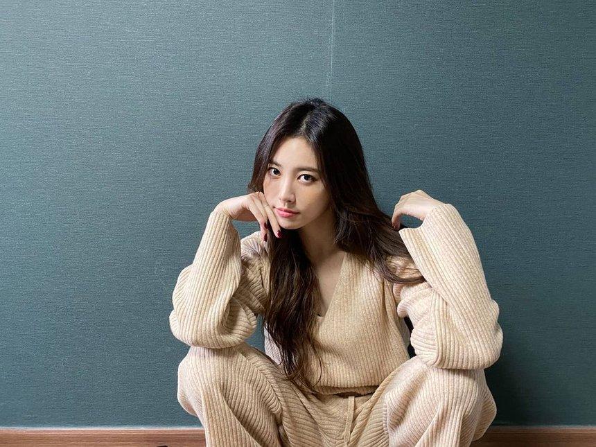 Yura của Girls Day mua bảo hiểm 450.000 USD cho đôi chân-3