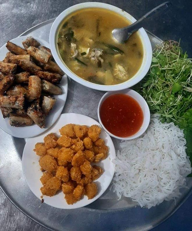 Dân mạng giật mình loạt mâm cơm ngon mắt của cậu bé 13 tuổi-9