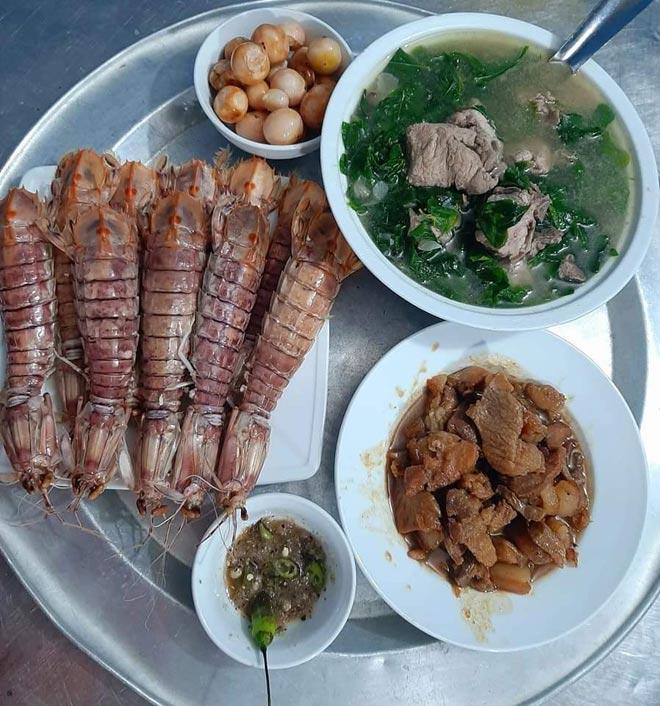 Dân mạng giật mình loạt mâm cơm ngon mắt của cậu bé 13 tuổi-11