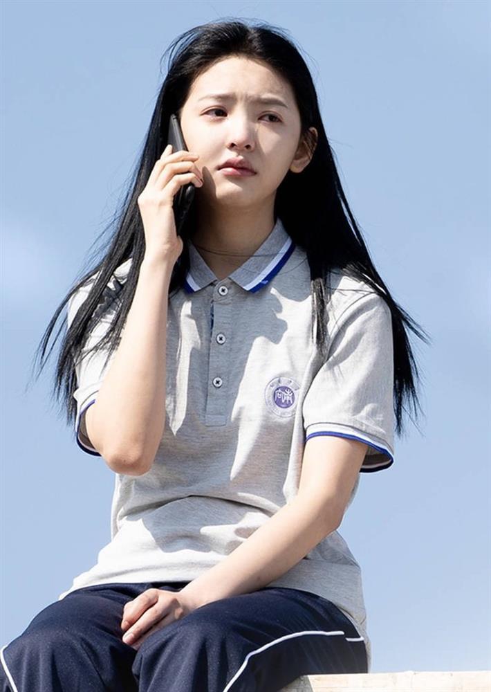 Nữ diễn viên Trung Quốc nổi tiếng nhờ màn khóc sau 5 giây-1