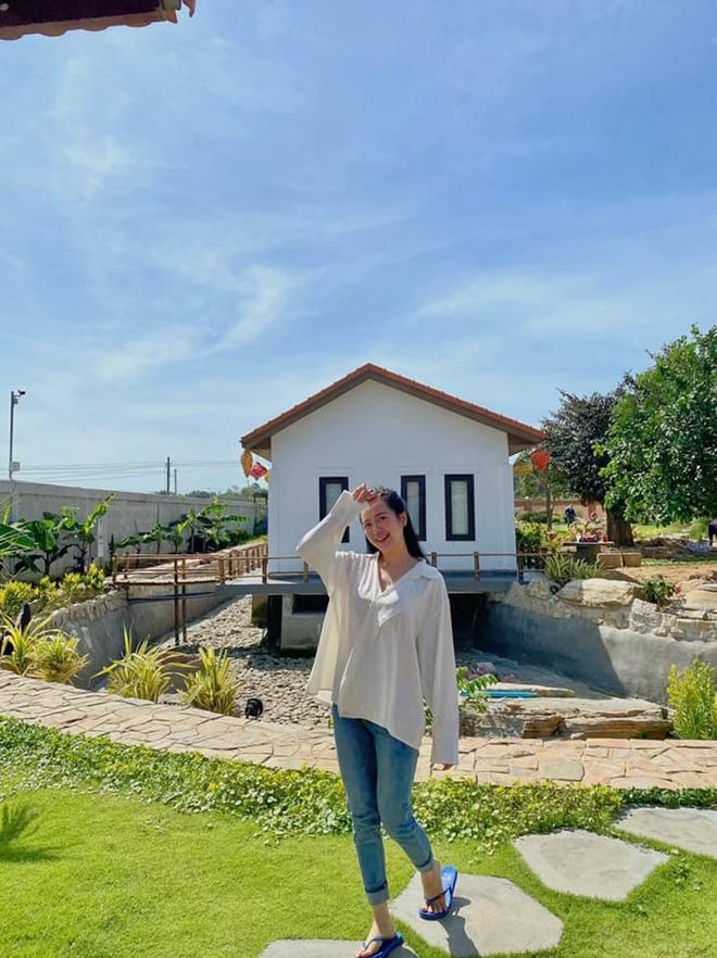 Biệt thự sân vườn mới toanh của Trường Giang khủng cỡ nào?-2