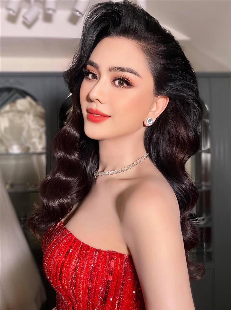 Lâm Khánh Chi bị soi body lạ lắm à nghen giữa ồn ào ly hôn-3