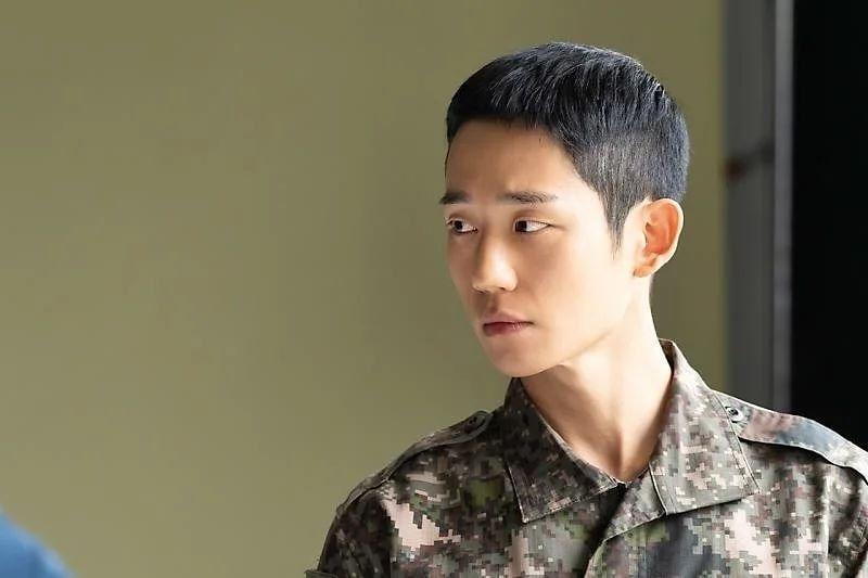 Đâu là 2 diễn viên nam được fan muốn tặng socola dịp Valentine?-5