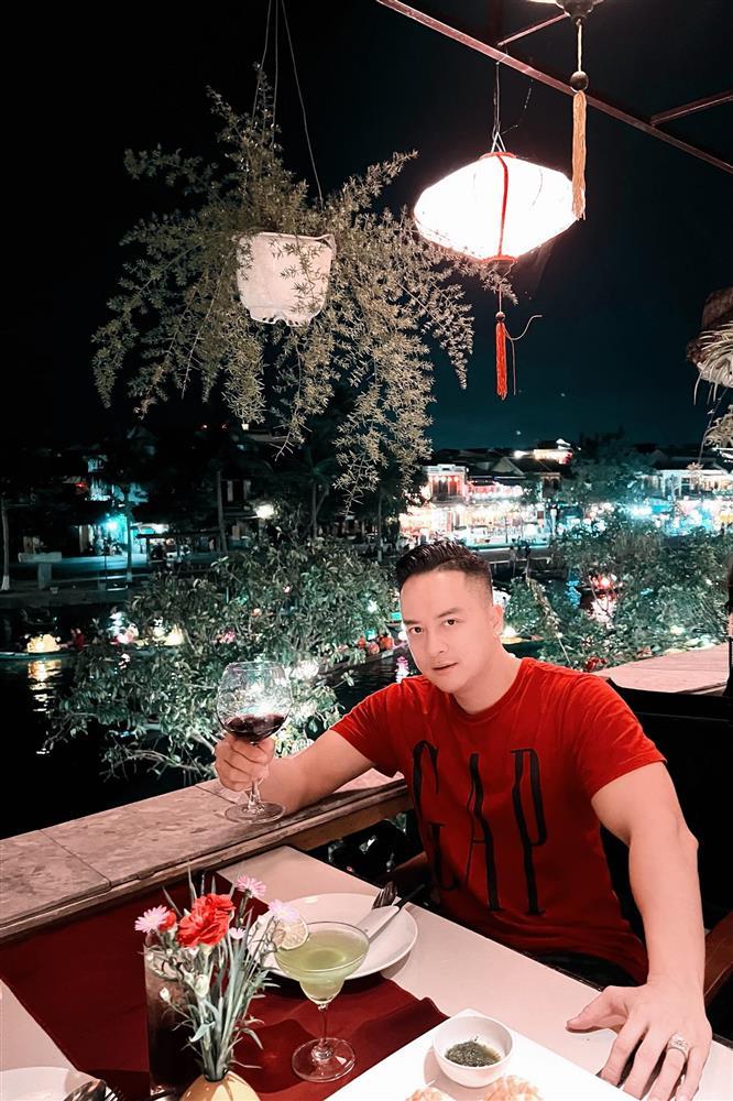 Cao Thái Sơn kỳ công tổ chức Valentine đánh úp cho mẹ ruột-2