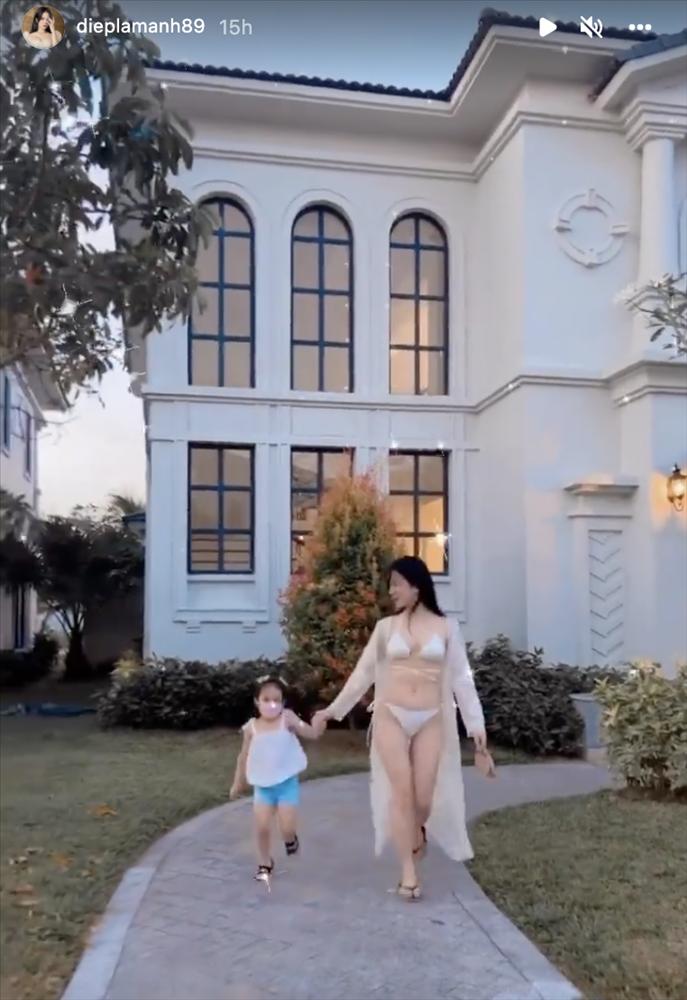 Mỹ nhân độc thân Vbiz rủ nhau mặc bikini dịp Valentine-3