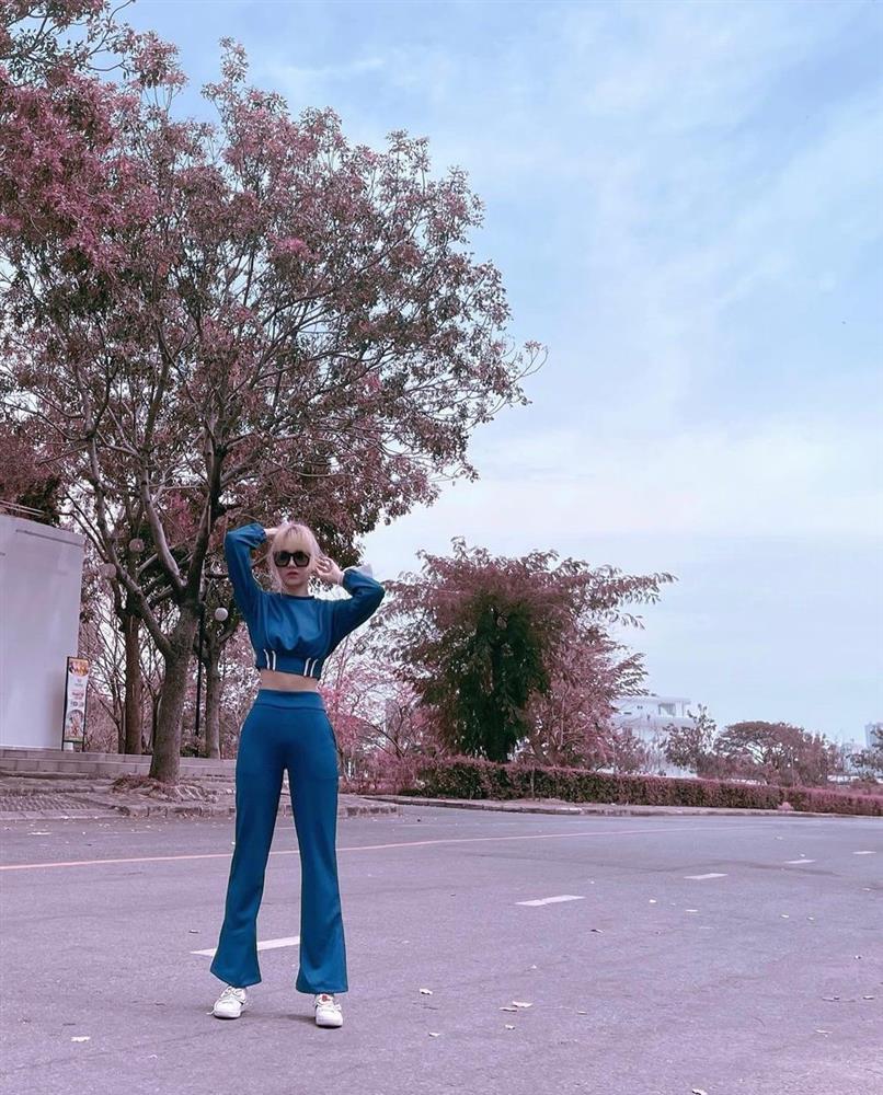 Hari Won hack eo tí hon như photoshop sau khi tăng 3kg-2