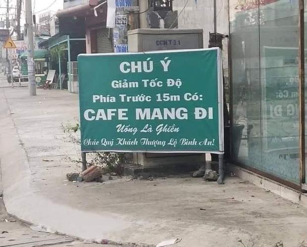 Tấm biển chú ý, giảm tốc độ gây bực bội với dòng chữ phì cười-1