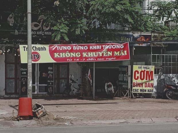 Tấm biển chú ý, giảm tốc độ gây bực bội với dòng chữ phì cười-2
