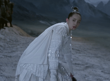 Dương Mịch, Thái Thiếu Phân và dàn sao Cbiz bị chê gù lưng-4