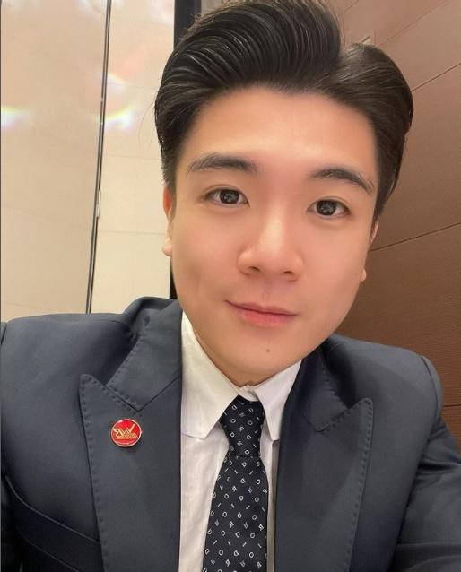 Chân dung 2 thiếu gia lắm quyền, nhiều tiền nhà bầu Hiển-4