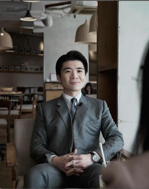 Chân dung 2 thiếu gia lắm quyền, nhiều tiền nhà bầu Hiển-5