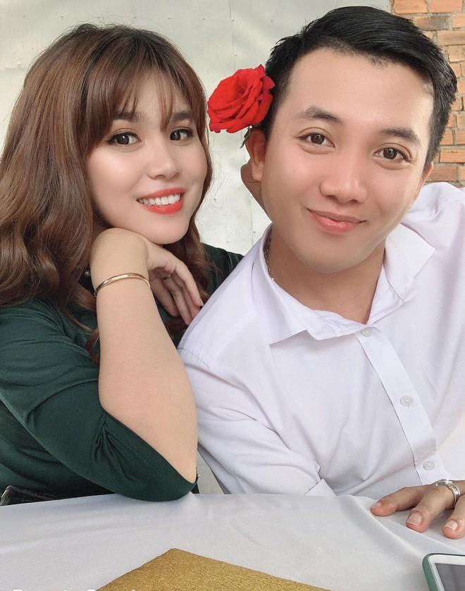 Thánh tỏ tình bị réo tên mỗi dịp Valentine khoe ảnh bên chồng yêu-3