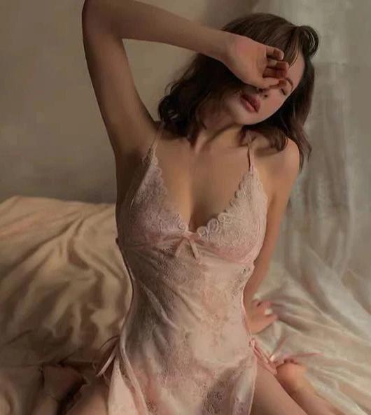 3 kiểu y phục đón anh về nhà đêm Tình nhân nóng bỏng-3