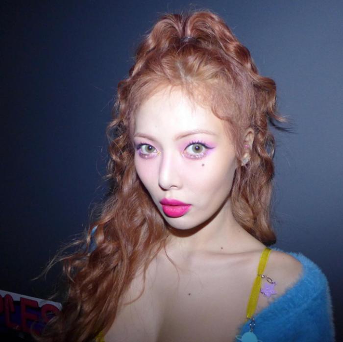 Bí quyết dưỡng da không tì vết của HyunA-1