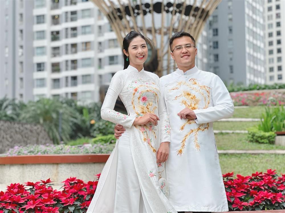 Hoa hậu Ngọc Hân tung ảnh cầu hôn sau 3 năm giấu nhẹm-6