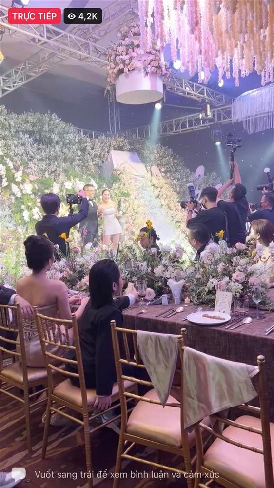 Anh xã tặng Đoàn Di Băng trang sức 1 triệu USD ngày sinh nhật-3