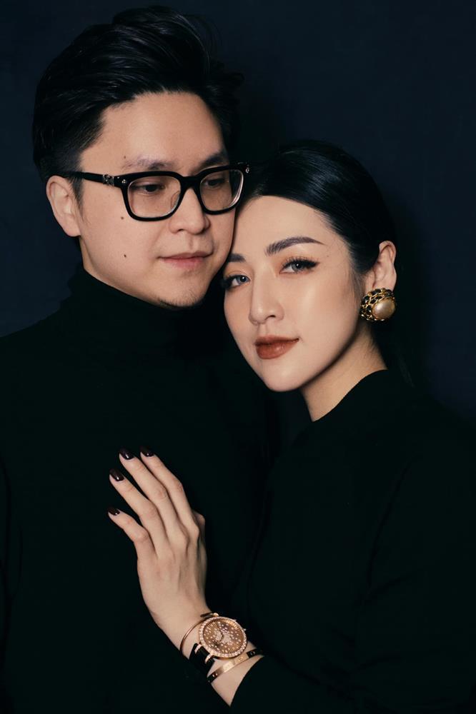 Người người vui Valentine, riêng một Á hậu ngắm lá rơi, thọc mũi-1