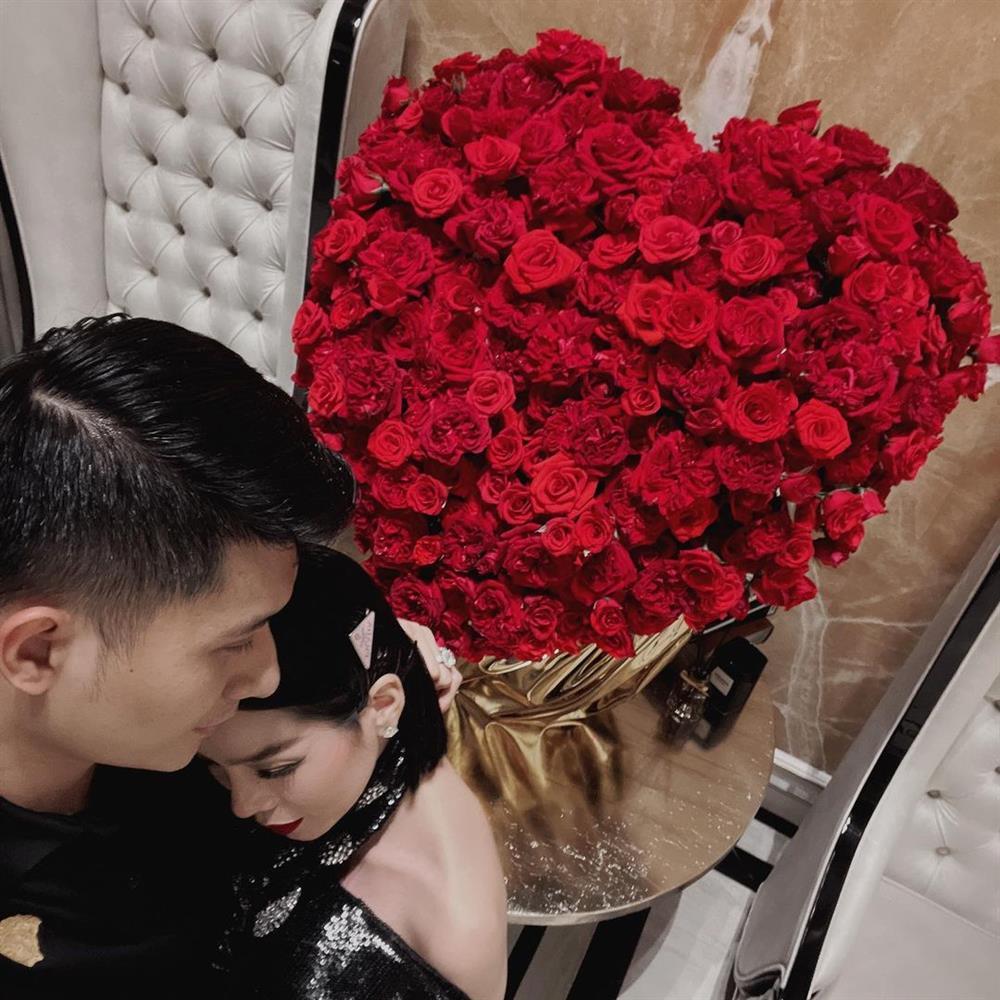 Lệ Quyên công khai gọi Lâm Bảo Châu là chồng-1