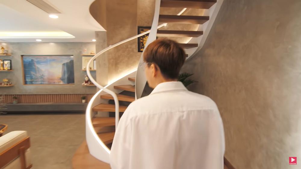 Choáng ngợp ngóc ngách penthouse 22 tỷ của Ngô Kiến Huy-4