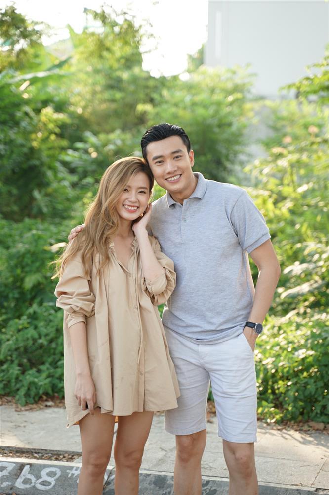 Midu ăn chả, bồ tin đồn ăn nem giữa tin hẹn hò-6