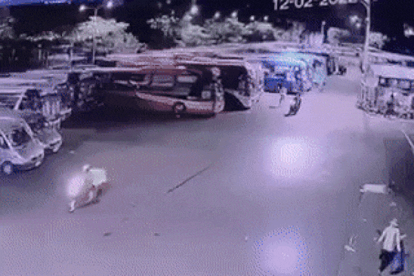 Người đàn ông chở nam sinh trước khi mất tích khai gì?-4