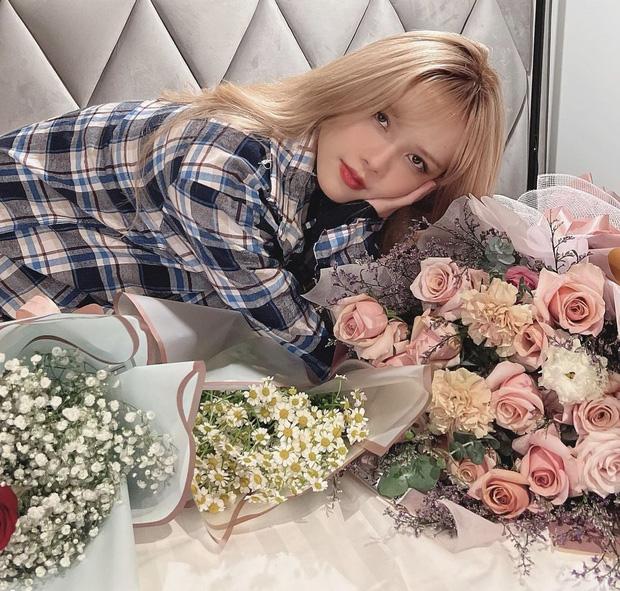 Thiều Bảo Trâm khoe quà đặc biệt giữa lúc Sơn Tùng bị tóm sống bên Hải Tú-2