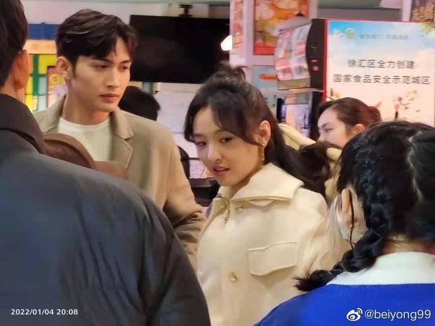 Ngô Thiến Bên Nhau Trọn Đi công khai cặp kè tình mới hậu ly hôn-6