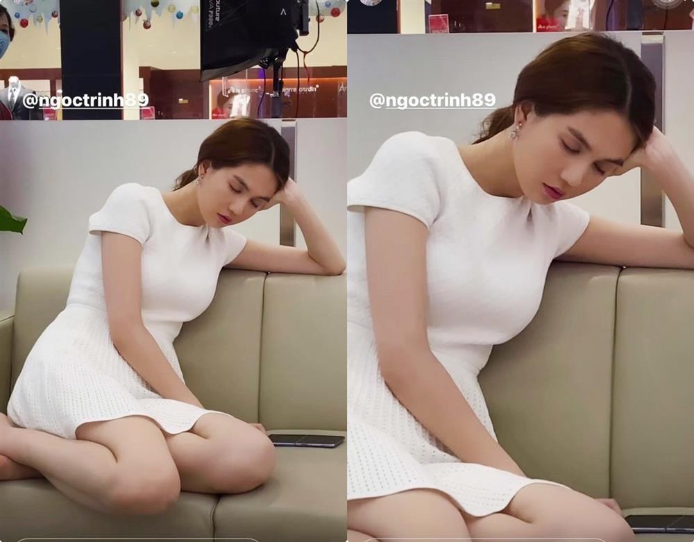 Ngọc Trinh bị chụp lén ngủ li bì trên máy bay nhưng chẳng chìm nổi-7