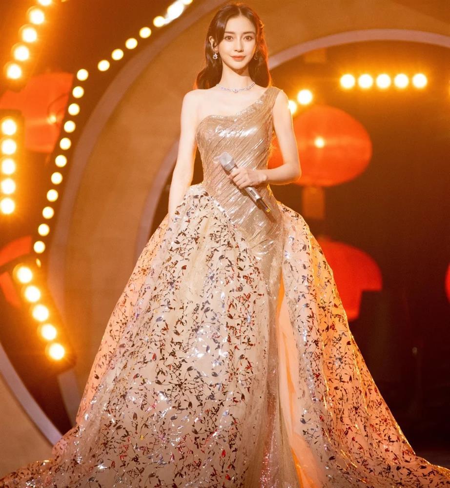 Angelababy biểu diễn sau khi ly hôn-2