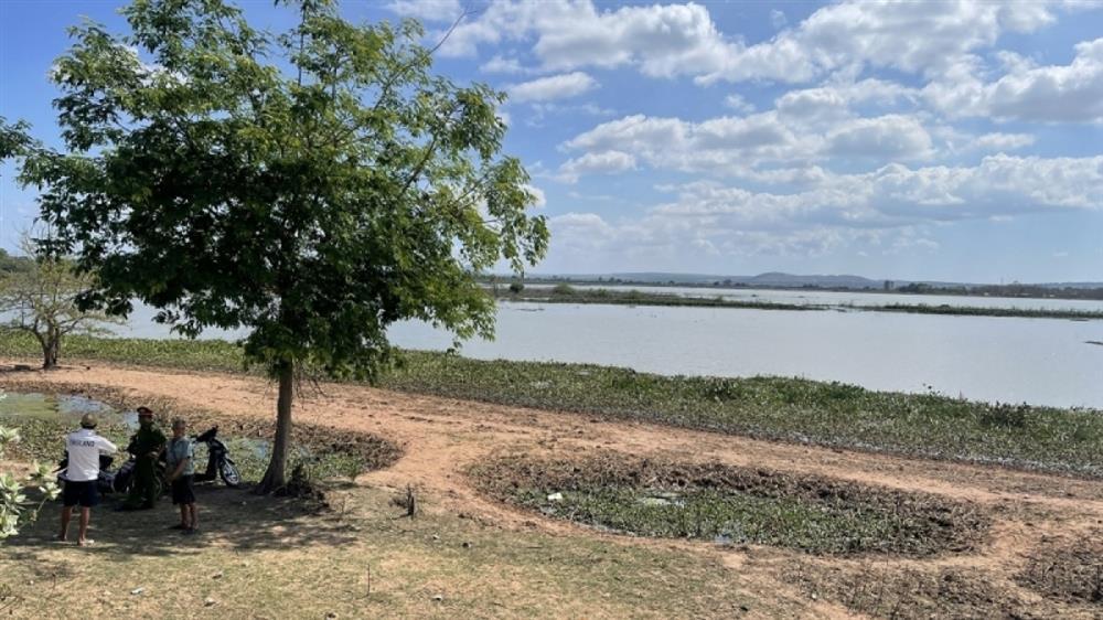 Phát hiện 3 người đàn ông tử vong dưới hồ Suối Đá-1