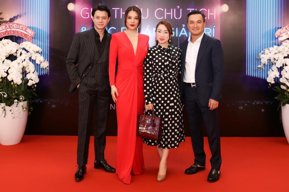 Dàn sao Việt mừng Trương Ngọc Ánh trở lại điện ảnh: Lệ Quyên dính chặt người tình-7