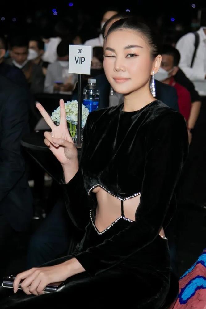 Mặc chung váy, Thúy Ngân - Thanh Hằng đẹp bất phân thắng bại-4