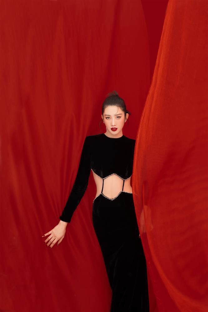 Mặc chung váy, Thúy Ngân - Thanh Hằng đẹp bất phân thắng bại-8