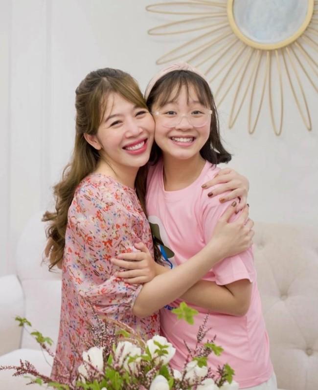 Diệp Chi sốt, đau họng vì Covid-19, sức khỏe con gái ra sao?-3