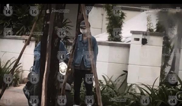 Giữa ồn ào, Sơn Tùng bảnh như chú rể thả dáng trước G63 13 tỷ-1