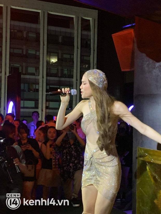 Lệ Quyên và Hồ Ngọc Hà chơi lại từ đầu sau nhiều năm cạch mặt?-3