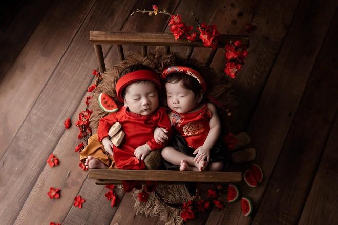 Tan chảy cặp song sinh con nam thần chuyển giới và vợ Việt kiều Mỹ-4