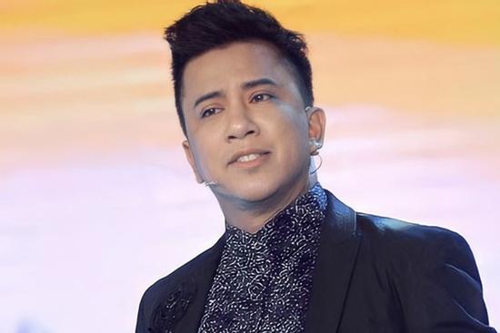 Lễ tang ca sĩ Quang Toàn