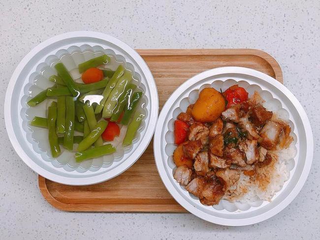 Thực đơn chăm F0 Covid cực ngon, có cả bún đậu mắm tôm-2