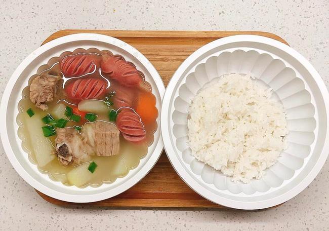 Thực đơn chăm F0 Covid cực ngon, có cả bún đậu mắm tôm-3