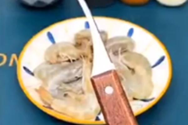 Cách làm tôm chiên căng mọng, ngon giòn sần sật ăn sướng miệng-4