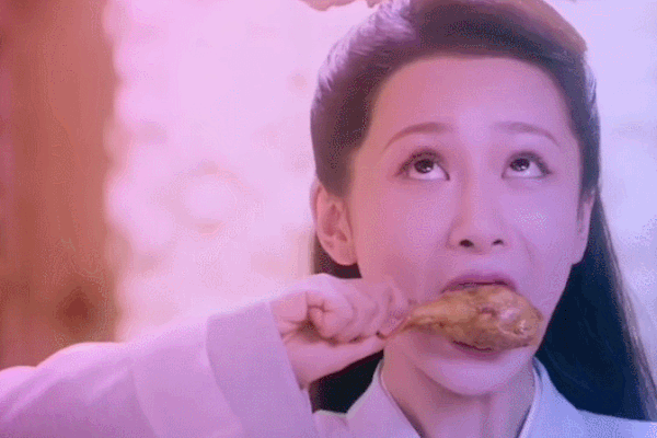 Mỹ nhân Hoa ngữ bị bóc mẽ ăn uống giả trân trên truyền hình
