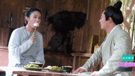 Mỹ nhân Hoa ngữ bị bóc mẽ ăn uống giả trân trên truyền hình-12