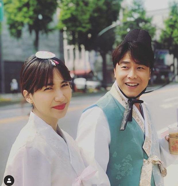 Hòa Minzy trải lòng trên truyền hình về sự cô đơn và tuyệt vọng trong tình yêu-1