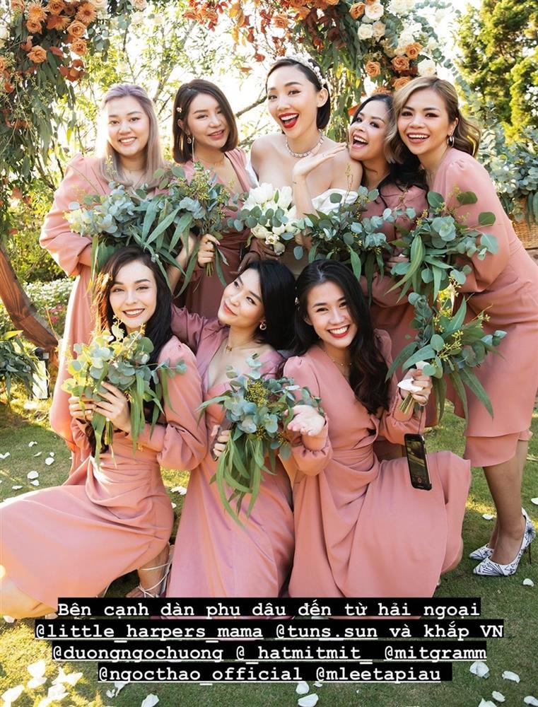 Vợ chồng Tóc Tiên mặc lại đồ cưới, tung thêm ảnh ém đủ 2 năm-10