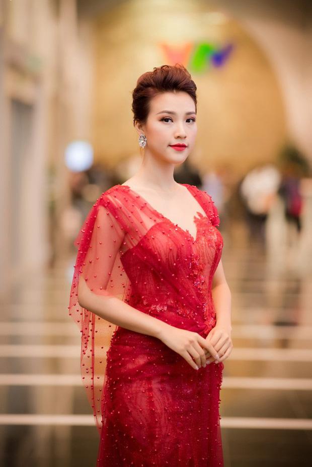 Hoàng Oanh xót xa Hòa Minzy, nhắc nhẹ lời hứa Minh Hải-1