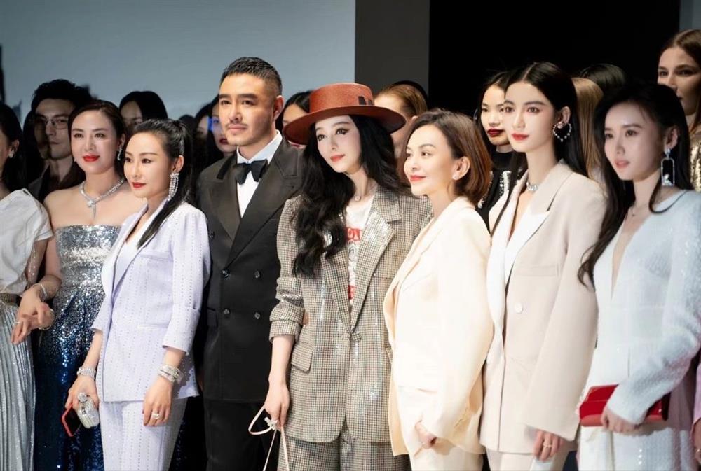 Nhan sắc Phạm Băng Băng chặt cả Cbiz khi chung khung hình-1