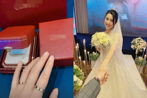 Thúy Ngân bị soi đeo nhẫn ngay ngón áp út, phải chăng sắp lên xe hoa?-3