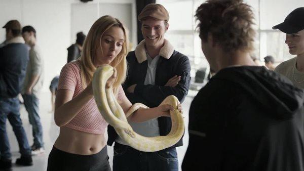 Sự nghiệp phim ảnh của bạn gái tỷ phú Elon Musk-4