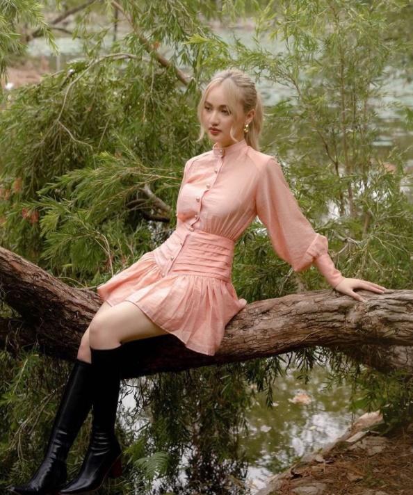 Đọ sắc bên hot girl còn zin, chị dâu Bảo Thy chiếm spotlight-9